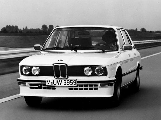 Information on the E12 M535i.